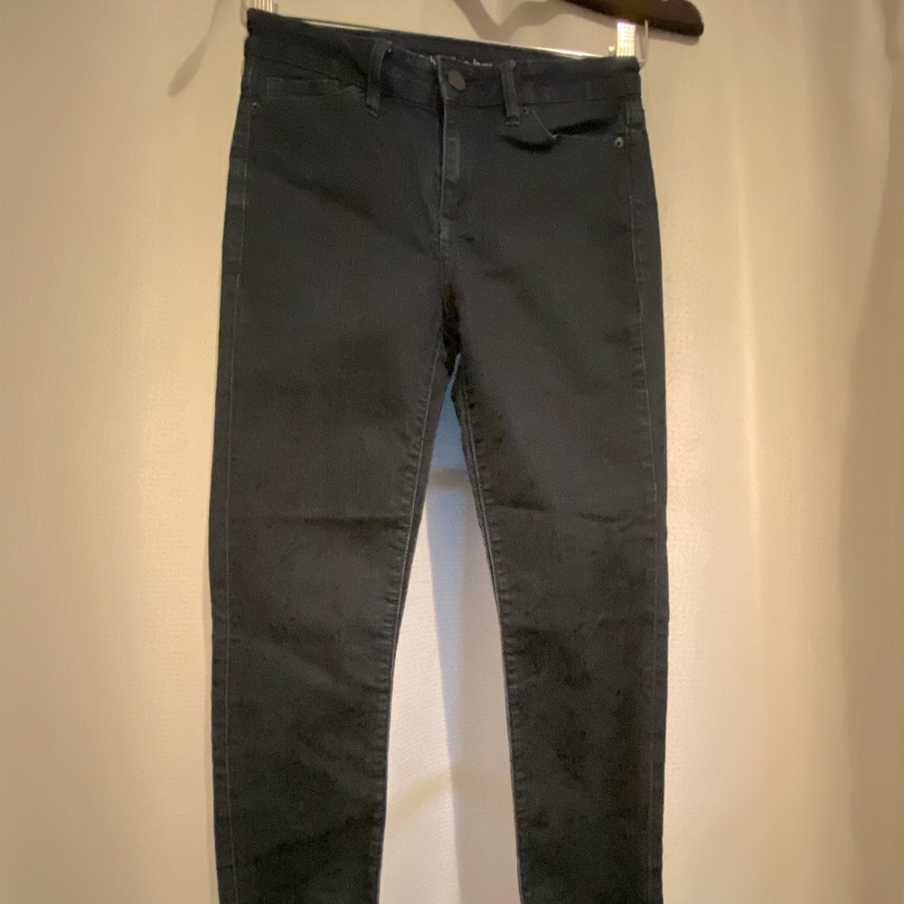Calvin Klein Jeans, Woman’s 26 waist & 32 length Ultimate Skinny